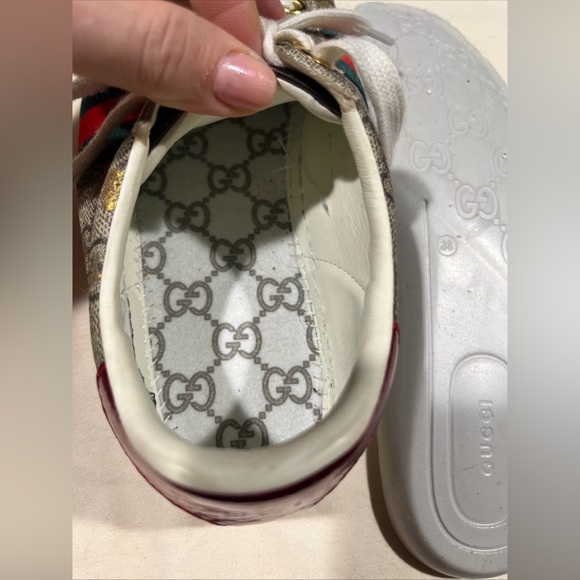 Gucci Ace GG Supreme "Bees" Low Top Sneakers Size 38/ US 8 - Picture 5 of 16